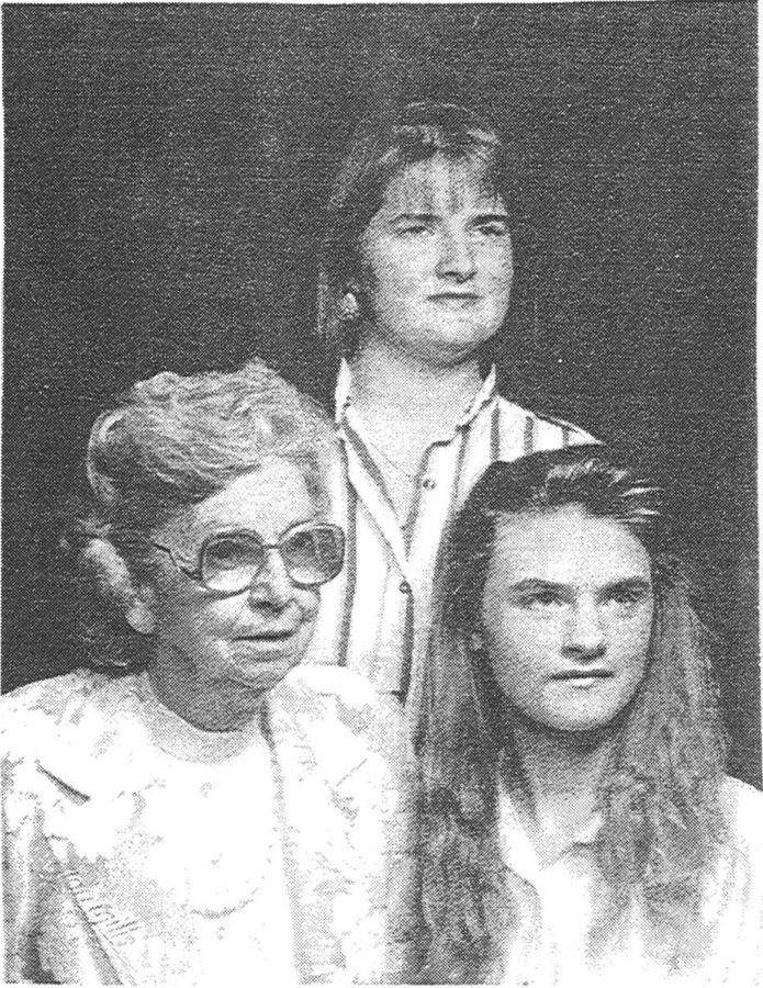 Velma Carter Rawie with granddaughters Tonya Rawie and Traci Rawie, as printed in Monograph #10
